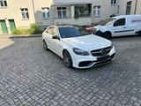 Mercedes-Benz E 63 AMG S 4MATIC AMG S - gebrauchte Mercedes-Benz E 63 AMG aus dem Jahr 2013