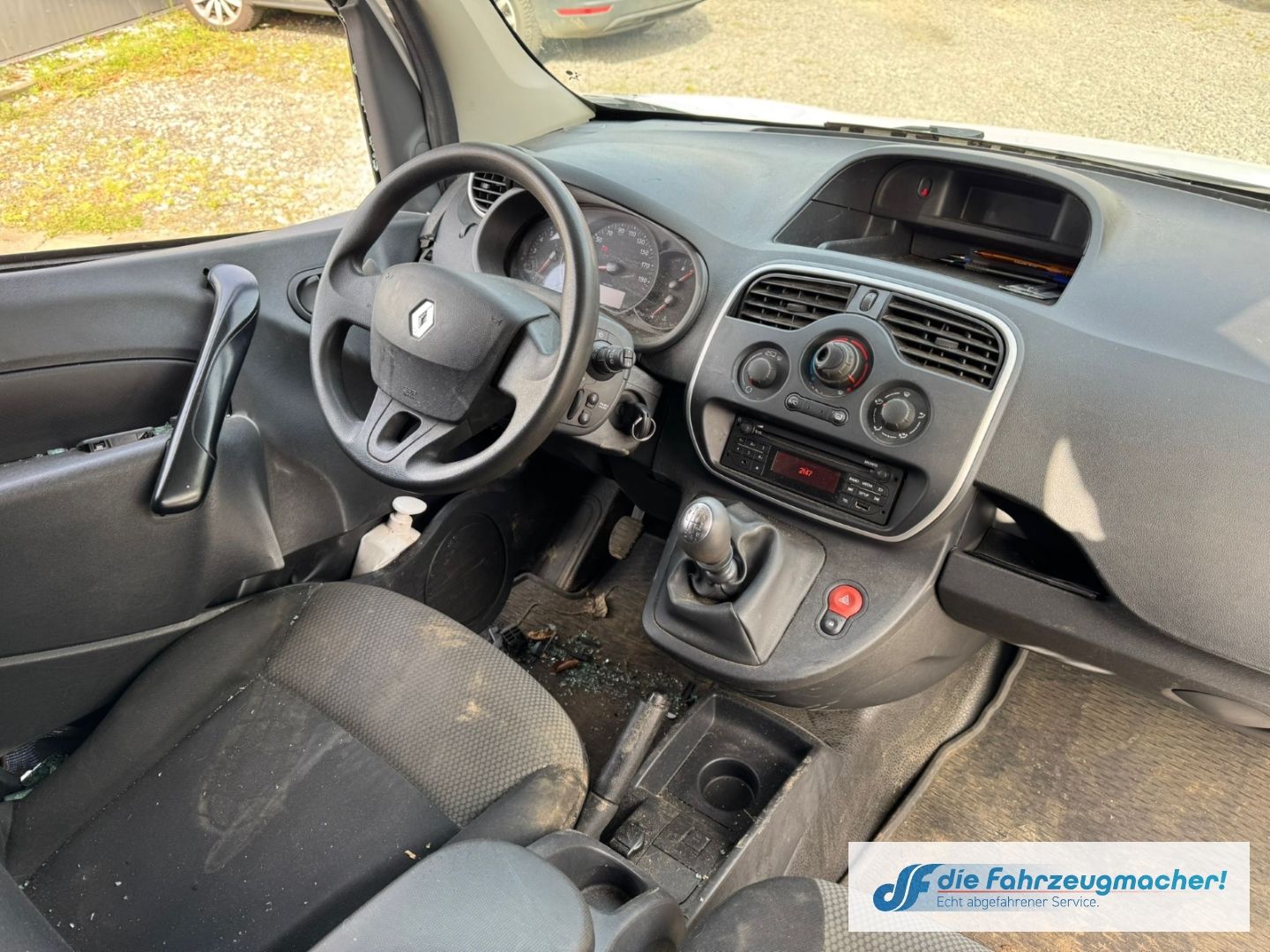 Fahrzeugabbildung Renault Kangoo 1.5 BLUE dCi *SEITENSCHADEN