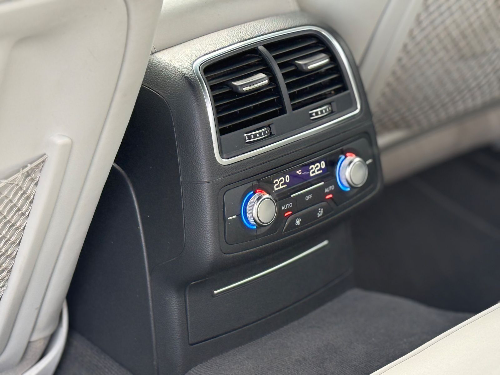 A6 Lim. 3.0 TDI quattro S-Line Plus Navi Bi Xeno