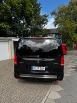 Mercedes-Benz Mercedes V-Klasse 250 d  Top gepflegt - Mercedes-Benz V 250 in Düsseldorf