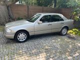 Mercedes-Benz C 220 w202 ELEGANCE.1 Hand.H... - Mercedes-Benz C 220 mit Benzin-Antrieb: Limousine