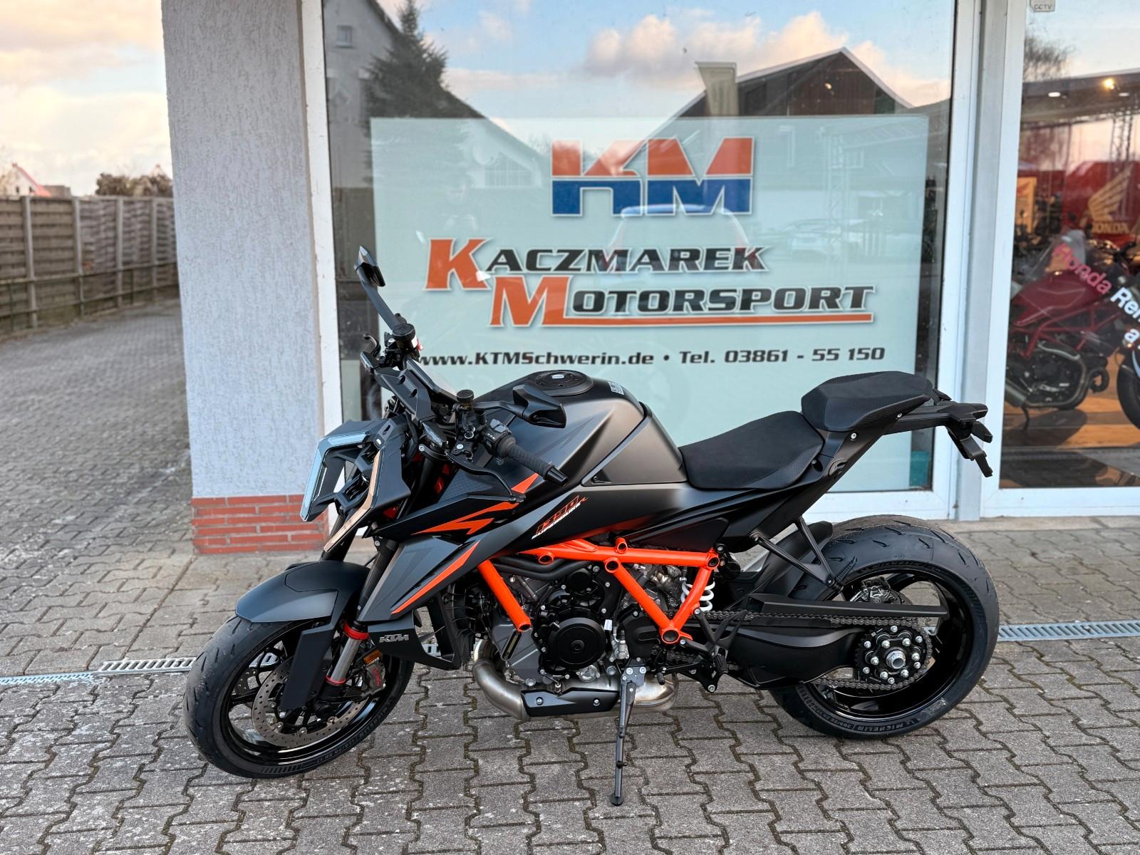 KTM 1390 Superduke R
