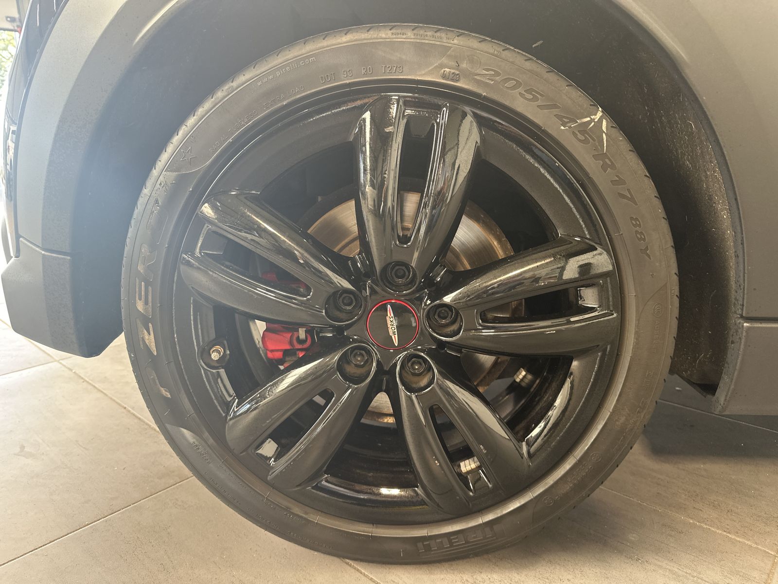 Fahrzeugabbildung MINI John Cooper Works Sport-Aut NAV+LED+DIGDISPL+ACC