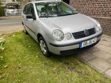 Volkswagen VW polo 1.2 Benzin - Volkswagen Polo aus 2004 mit Benzin-Antrieb: Kleinwagen, mit Klimaanlage, 1.2