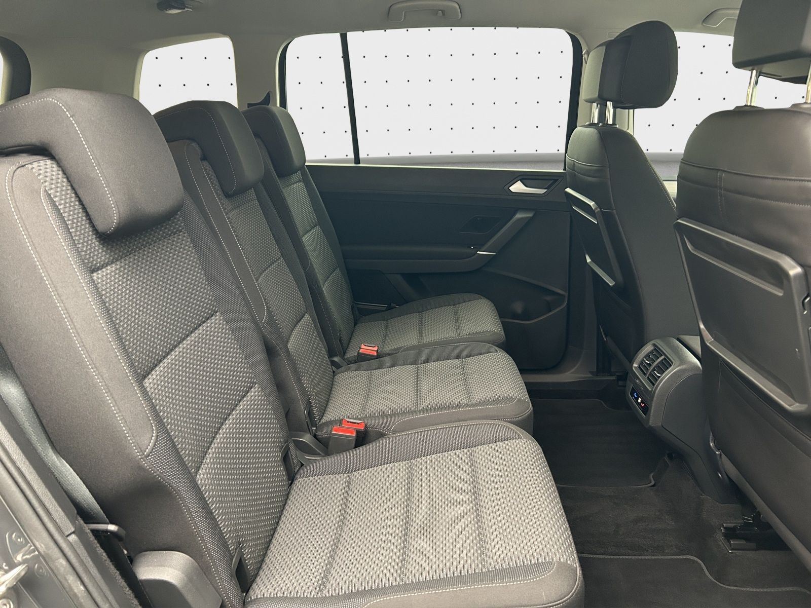 Volkswagen Touran - Bild 17