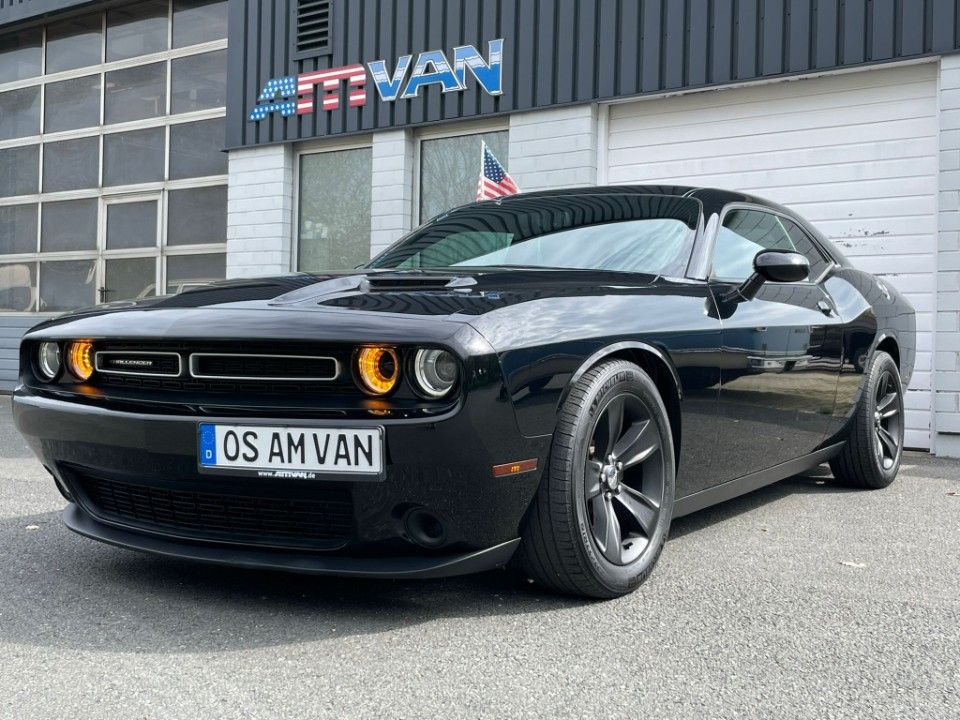 Fahrzeugabbildung Dodge Challenger 3.6 SXT 17 direkt aus USA importiert