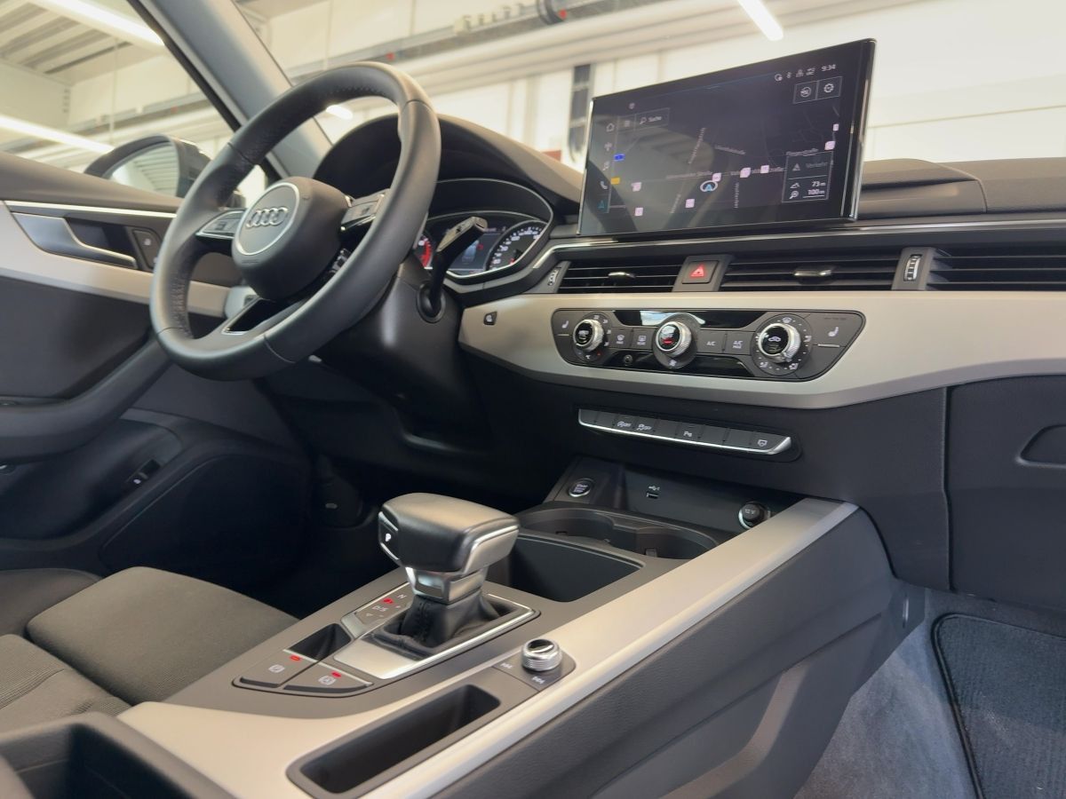 Audi A4 - Bild 14