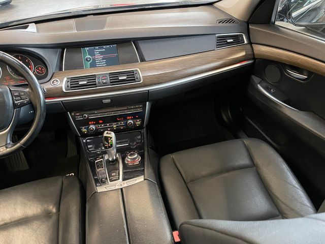 BMW 530 Gran Turismo *HUD*PANO*NAVI*LEDER*KAMERA*