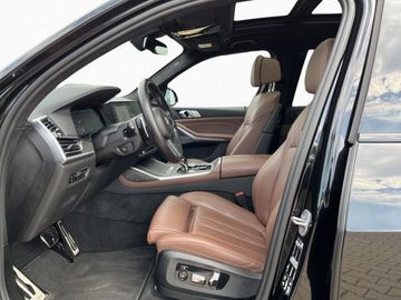 BMW X7 M50 - 10