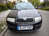 Skoda Fabia 1.4 16V Classic Sedan Automatik Classic - Skoda Fabia aus 2005: 1.4