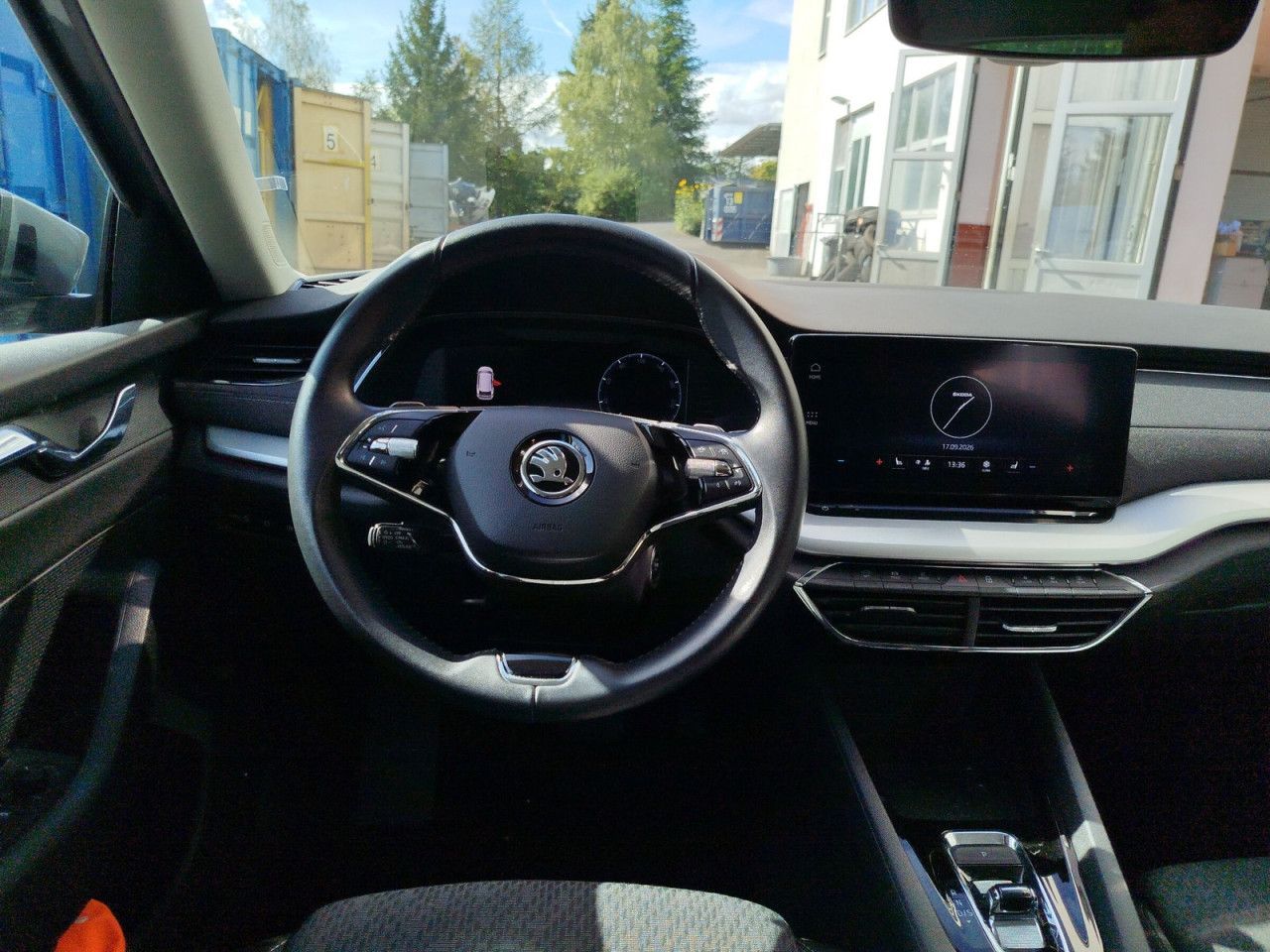 Fahrzeugabbildung SKODA Octavia Combi Style TD110/2.0A7F, Navi, ACC