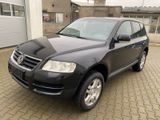 Volkswagen Touareg V6*Aut*Leder*Navi*Ahk*SHZ VH*S Dach*Xen - Volkswagen Touareg aus 2004