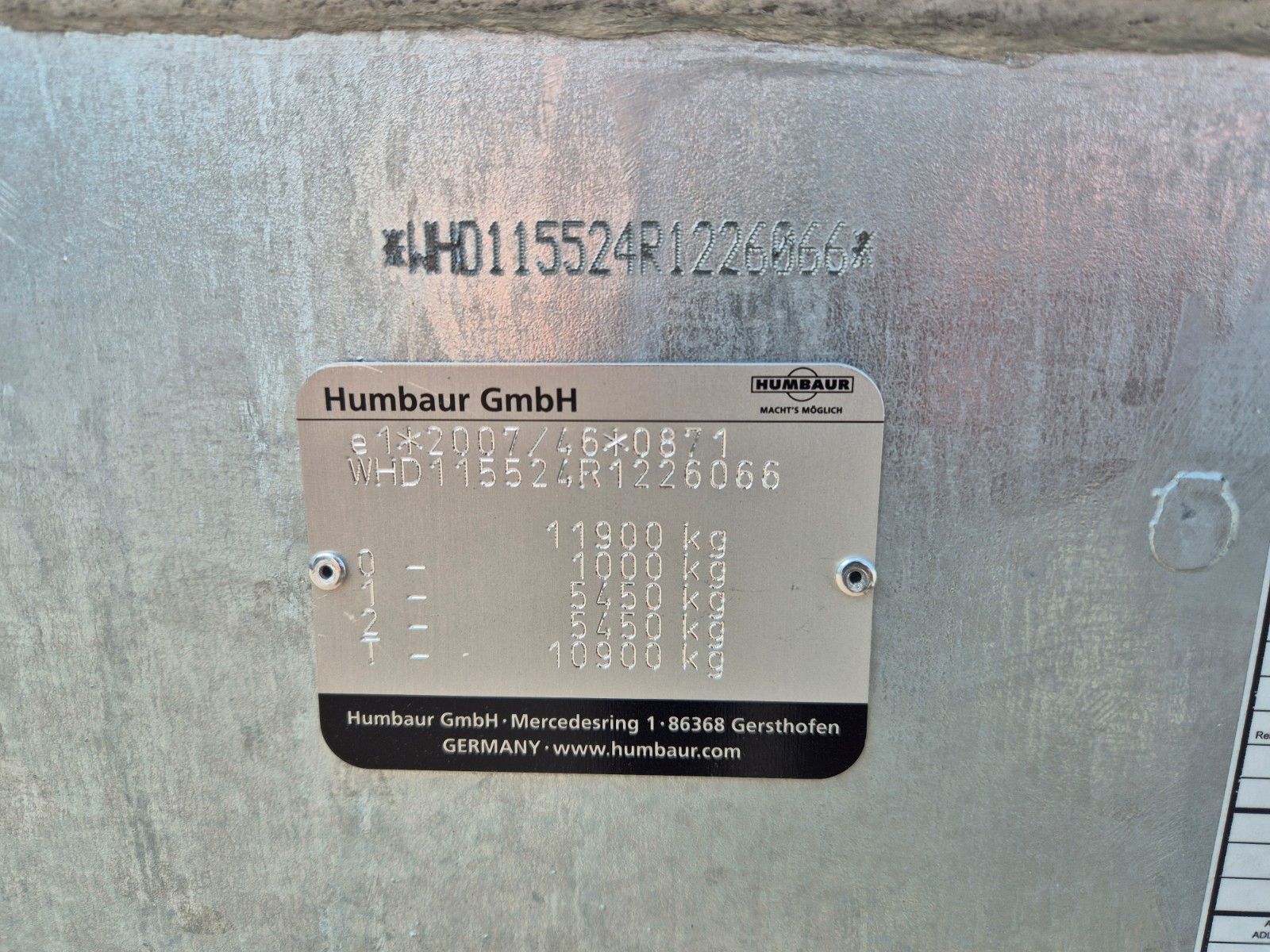 Fahrzeugabbildung Humbaur HTK 115524 Dreiseitenkipper vollverzinkt