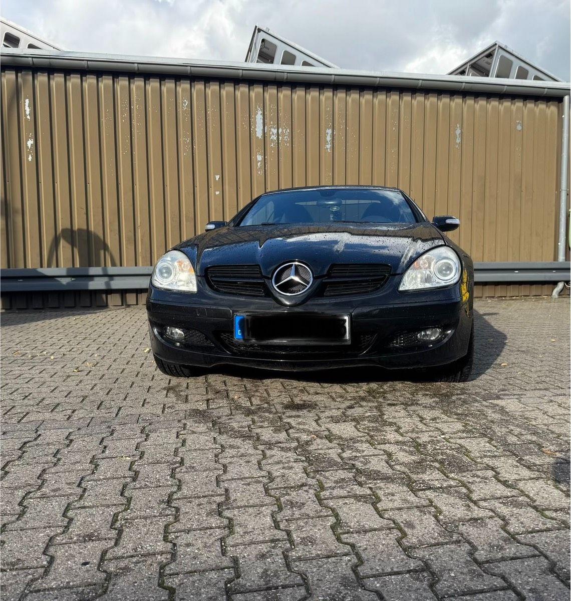 Mercedes-Benz SLK 200