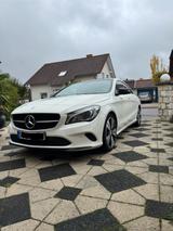 Mercedes-Benz CLA 180 d  Night Pano - Mercedes-Benz CLA 180 in Saarbrücken