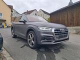 Audi Q5 50TDI qu. S-Line LED+VIRTUAL+AHK+ALU 20"+360° - mit Diesel-Antrieb: Grau, Head-Up Display