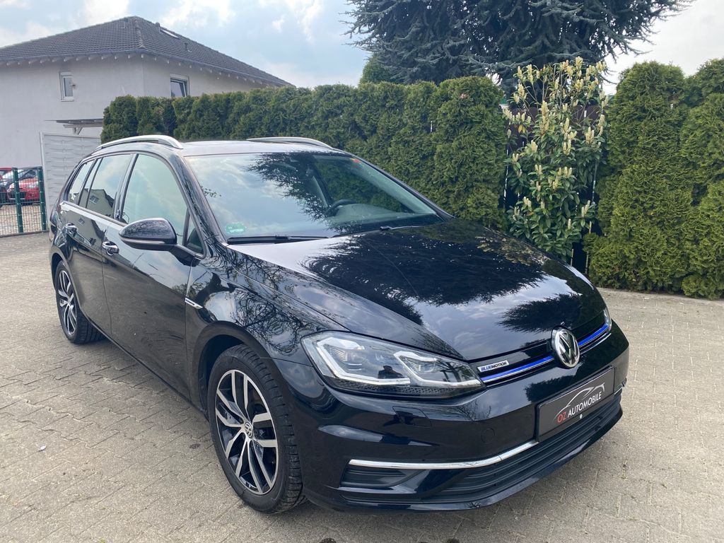 Image of Volkswagen Golf