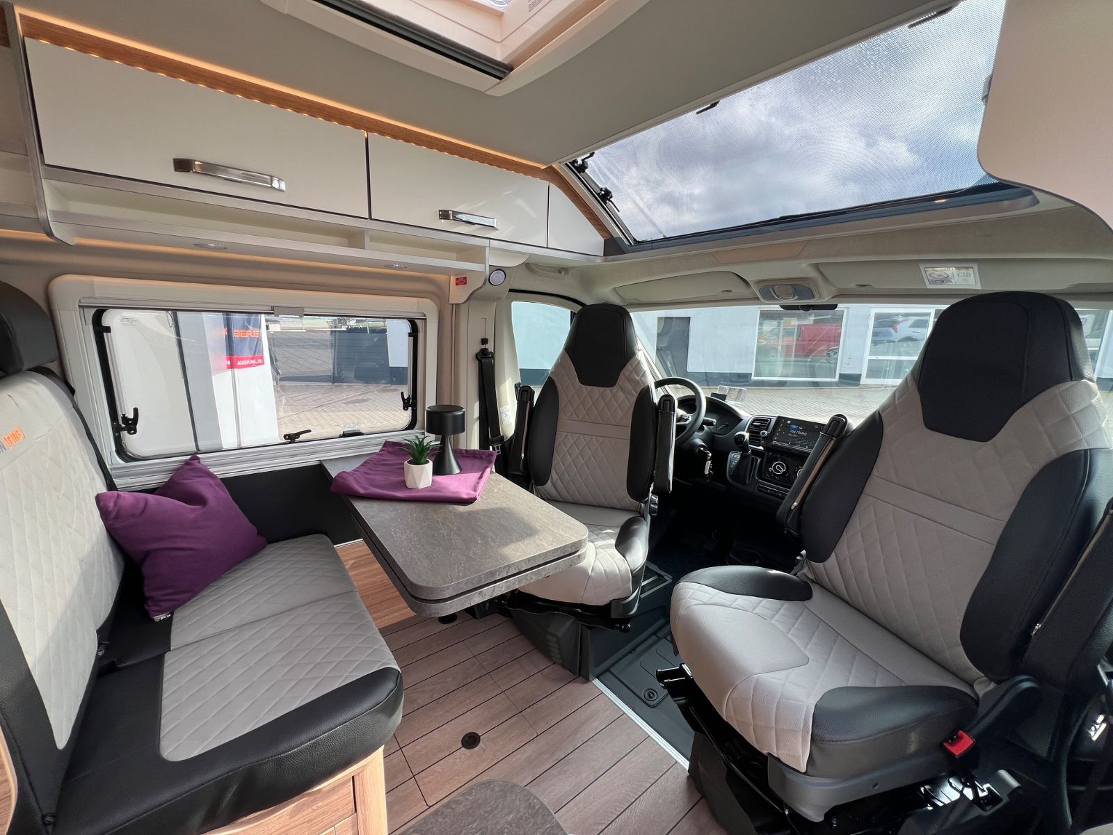 Fahrzeugabbildung Weinsberg CaraBus 630 ME Edition FIRE