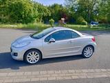 Peugeot 207 CC Allure - Peugeot 207 Allure mit Benzin-Antrieb