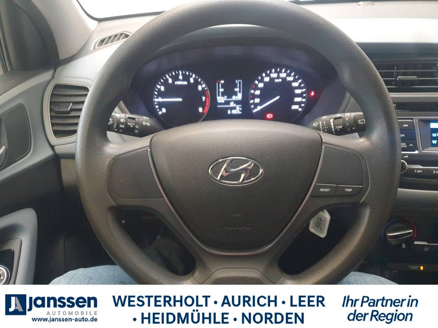 Fahrzeugabbildung Hyundai i20 Benzin 75PS Classic
