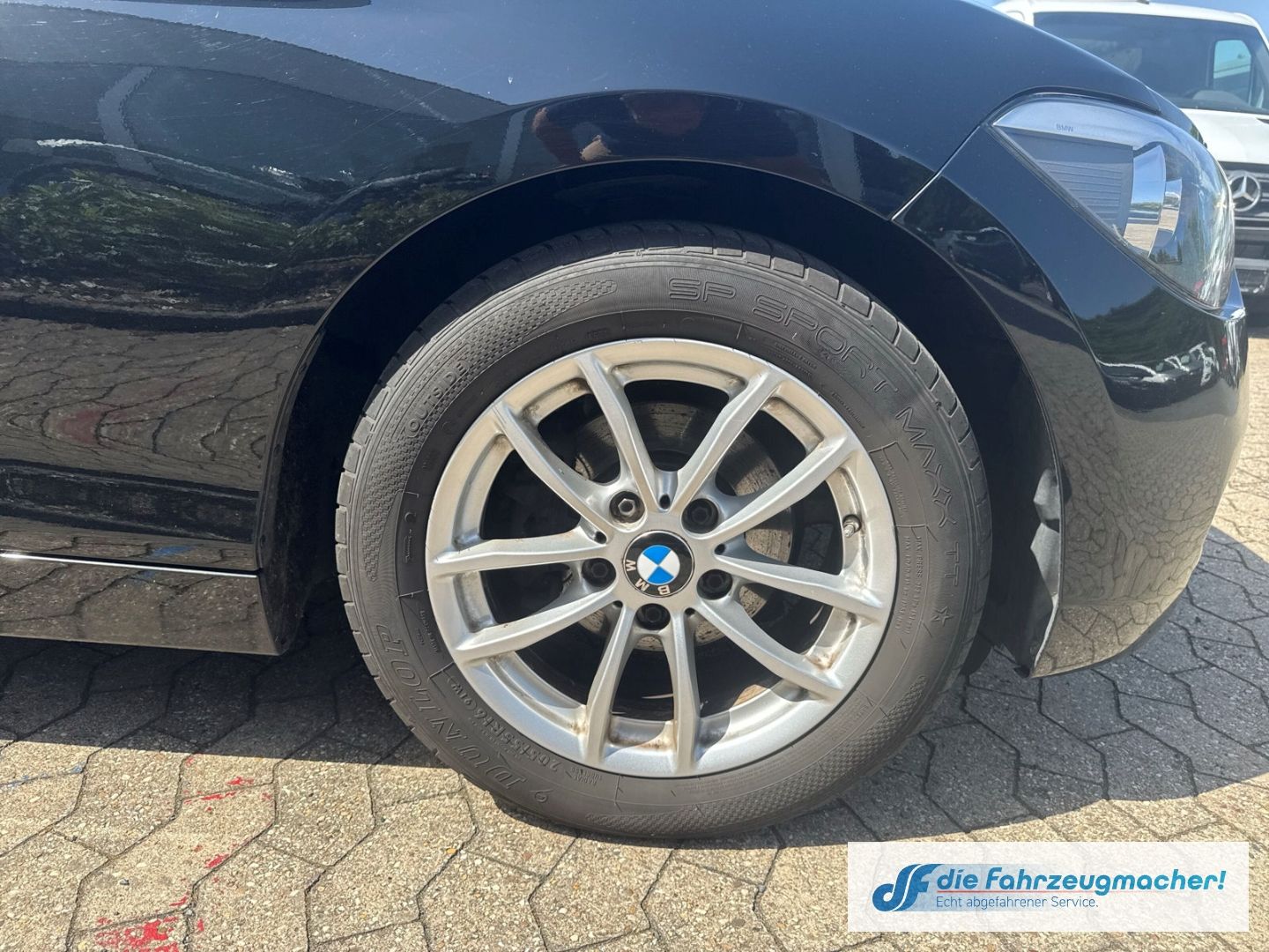 Fahrzeugabbildung BMW 116 i Sperrdiff. Fahrerprofil Keyless *EXPORT