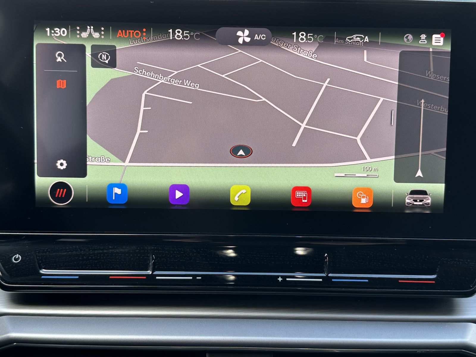 Fahrzeugabbildung SEAT Leon 2.0 TDI DSG FR NAV+LED+AHK+ACC+PANO+BEATS