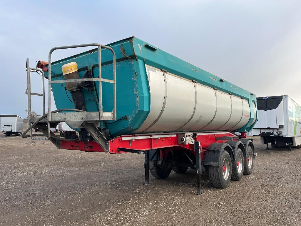 Schwarzmüller Kippsattelauflieger Thermomulde