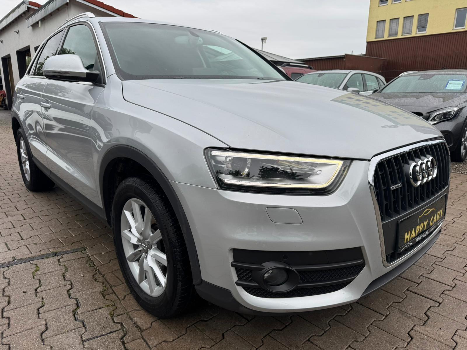 Audi Q3 2.0 TDI quattro-Automatik-Navi