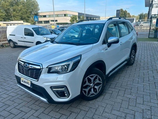 Subaru Forester 2.0 e-Boxer CVT Lineartronic FRE imagem 3