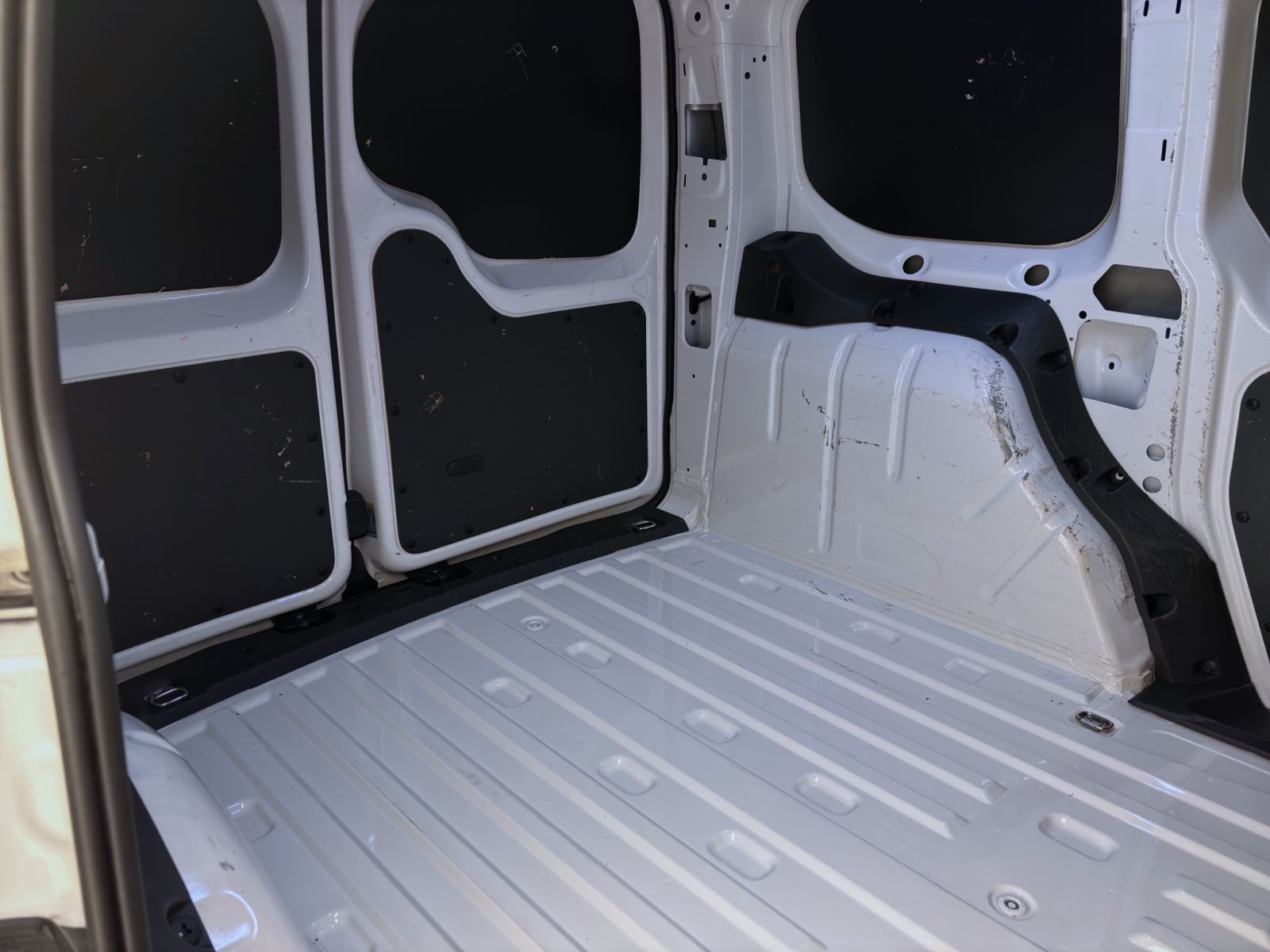 Volkswagen Caddy - Bild 18