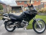 Suzuki XF650 Freewind - SUZUKI FREEWIND 650