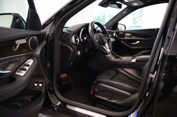 Mercedes-Benz GLC 300 4Matic Pano AHK Multibeam AMG Line