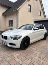 BMW 120 - 1er BMW / Sehr gepflegt / 8-Fach Bereifung - BMW: 8er
