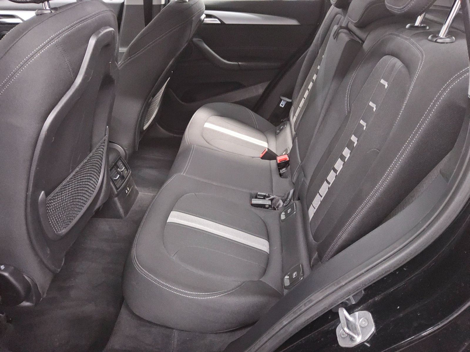 BMW X1 sDrive20d Advantage Navi ACC AHK RfK Shz PDC foto 13