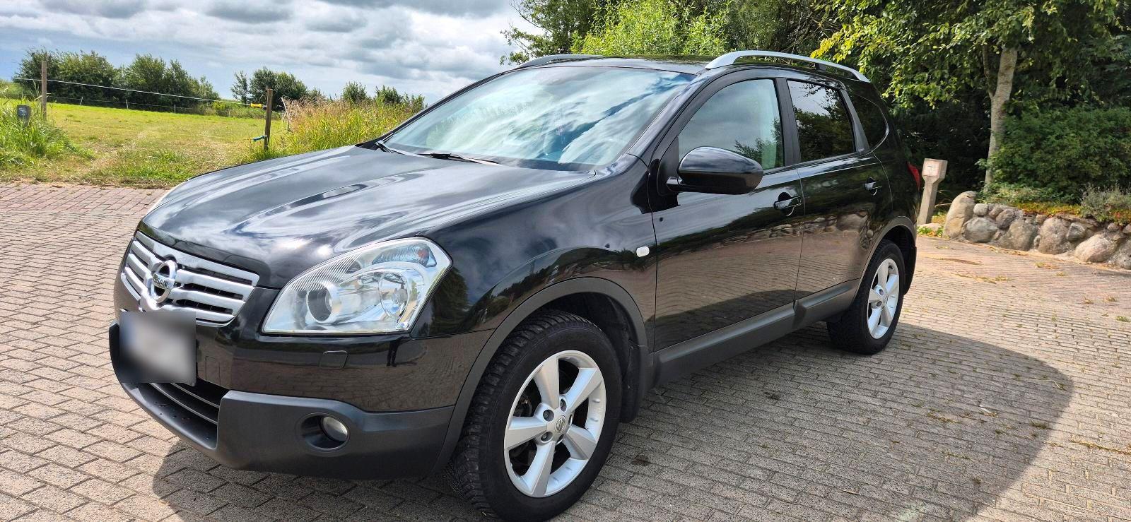 Nissan Qashqai+2