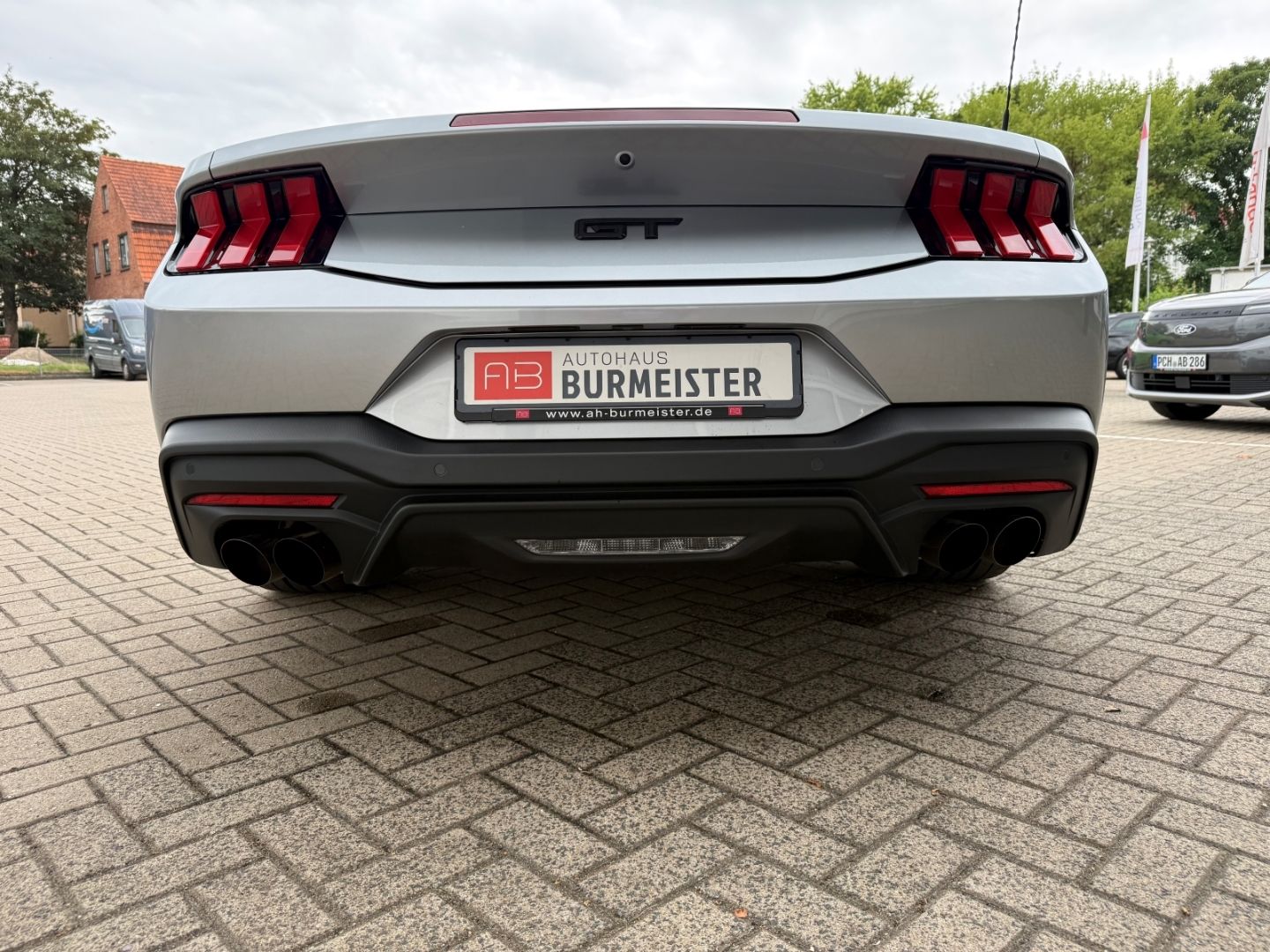 Fahrzeugabbildung Ford Mustang 5.0 V8 Convertible GT Tiefer  Klimasitze