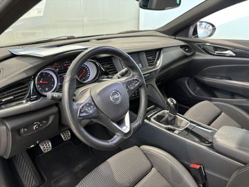 Fotografie des Opel Insignia Grand Sport 1.6 Diesel Innovation