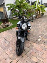Yamaha V-MAX 1700 - YAMAHA MOTORRAD