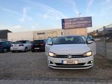 Volkswagen Polo VI Comfortline*NAVI*BT*SH*MFl* - VW Polo Gebrauchtwagen in Augsburg