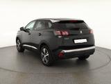 Peugeot 3008 1.2 PureTech 130 LED ACC Navi Kamera - Peugeot 3008 mit Benzin-Antrieb
