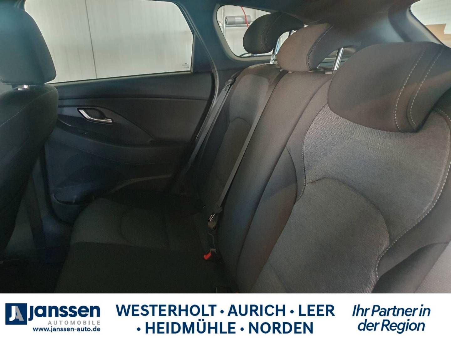 Fahrzeugabbildung Hyundai i30 Kombi Connect & Go