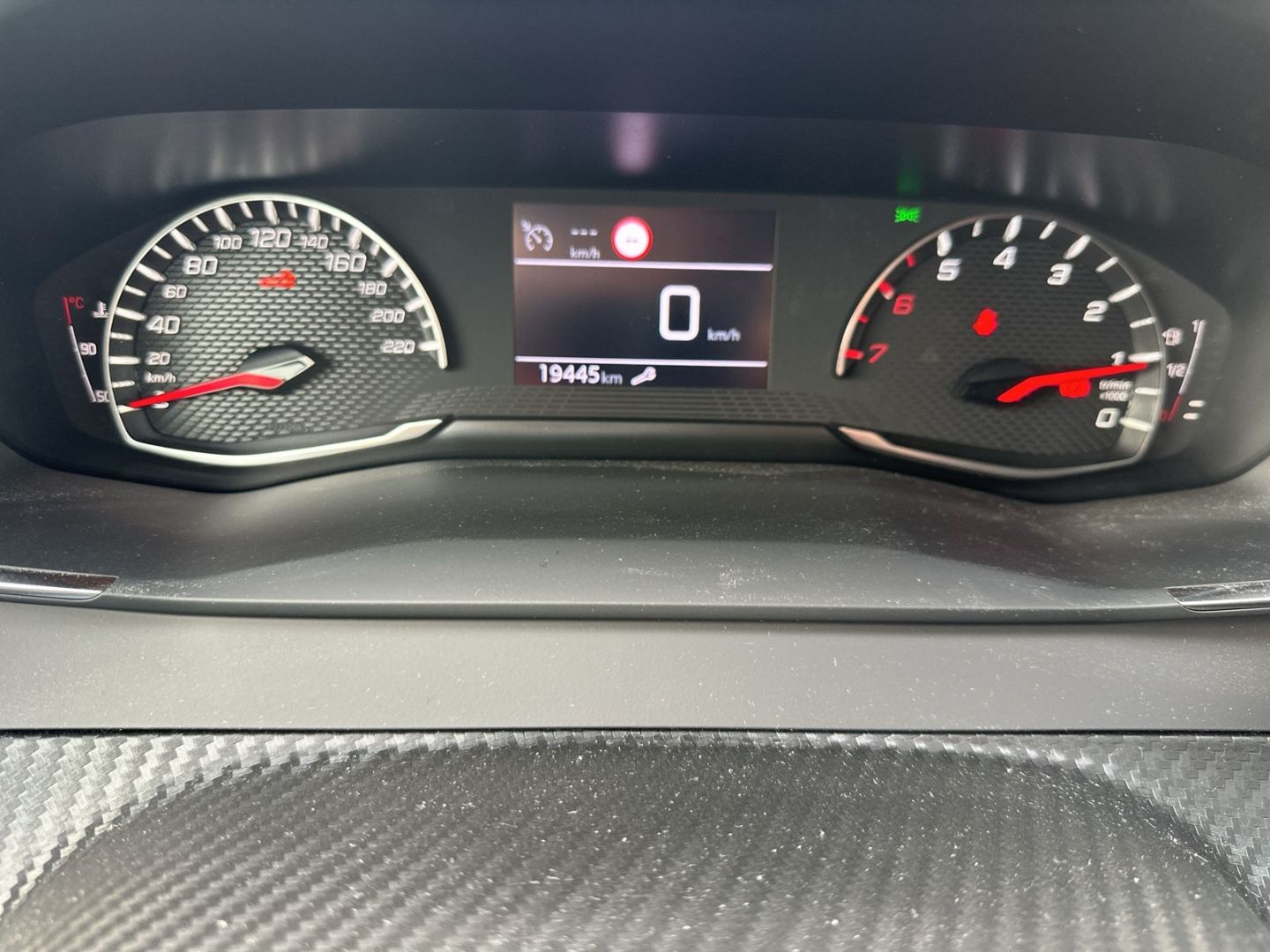 Fahrzeugabbildung Peugeot 208 Active Pack DAB SHZ Spurhalteass. Verkehrsze