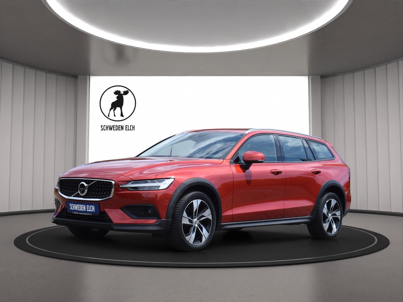 Volvo V60 B4 AWD CROSS COUNTRY PRO+AHK+PANO+360°