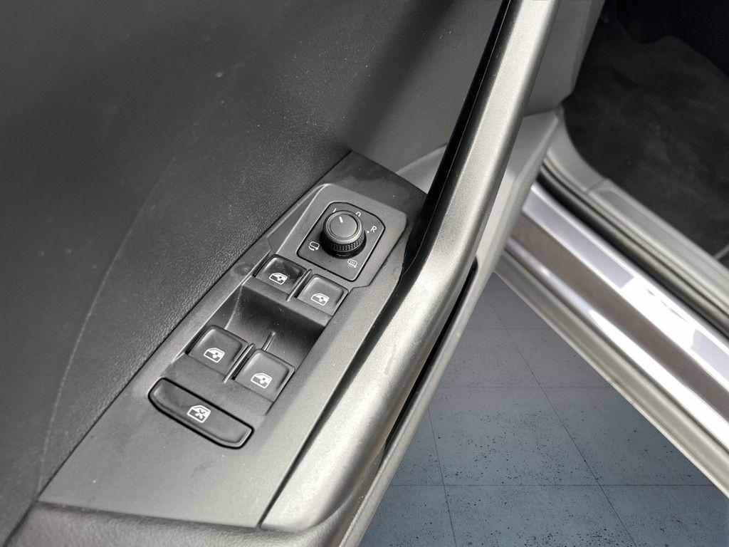 Volkswagen T-Cross 1.0 TSI Life Navi SHZ PDC, миниатюра 17