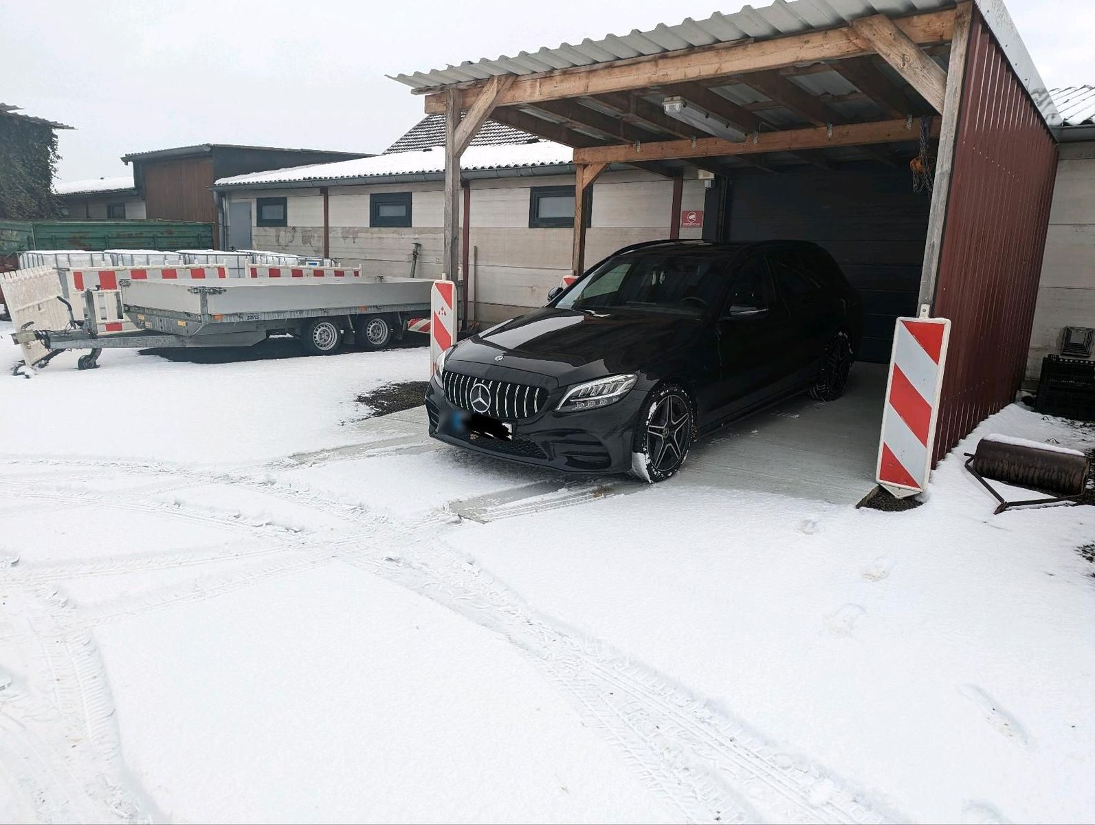 MERCEDES-BENZ Mercedes C180 AMG Line Kombi T-Modell Nigh...