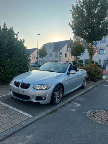 BMW Bmw 335i E93 DKG Individual M Paket Scheck...