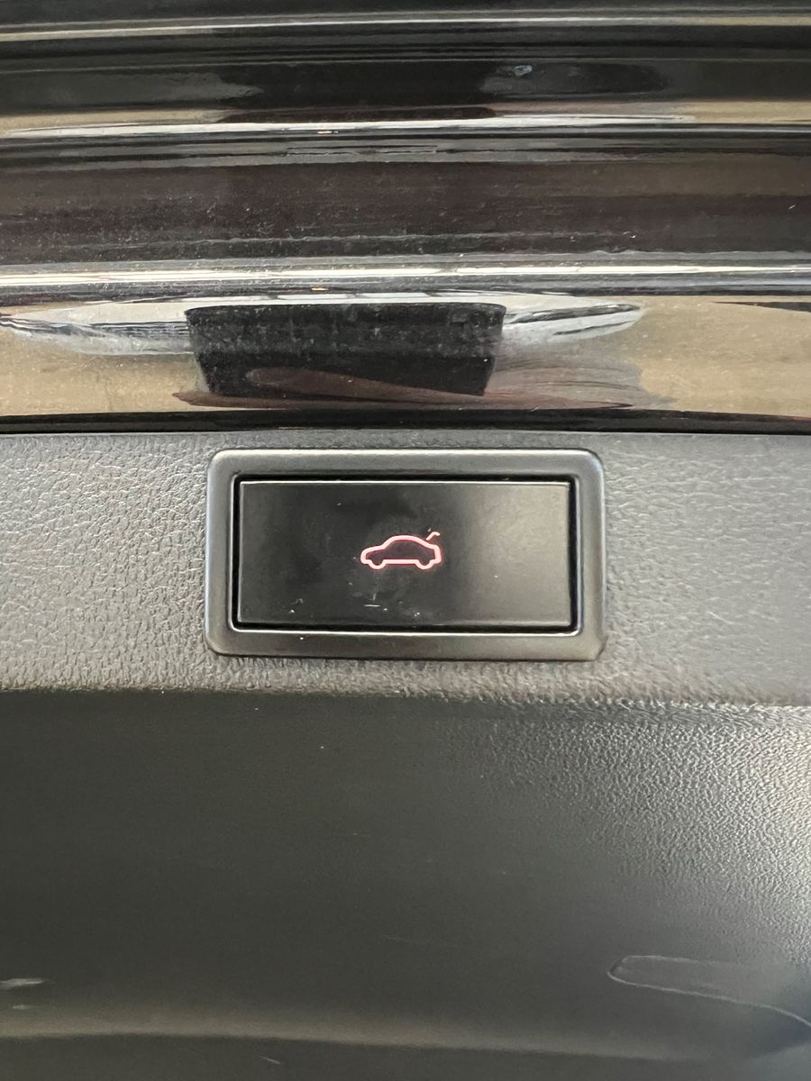 Fahrzeugabbildung SKODA Octavia Combi RS *HEAD*ACC*KAMERA*LED*VIRTUAL*