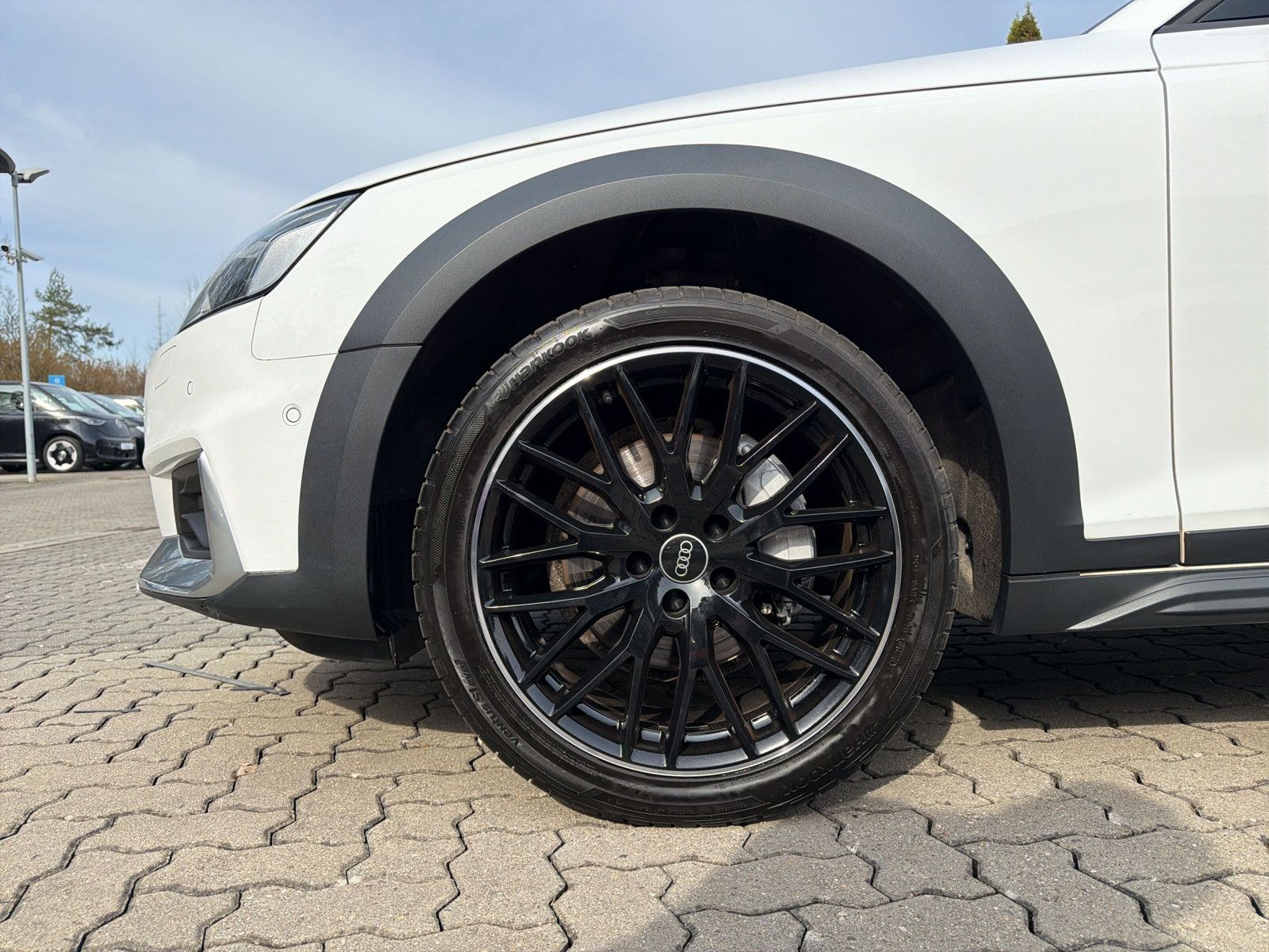 A4 Allroad quattro 40 TDi DSG Navi