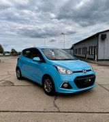 Hyundai i10 Edition Beheizbares Lenkrad LED Tagfahrlicht - Hyundai i10 Gebrauchtwagen in Bielefeld