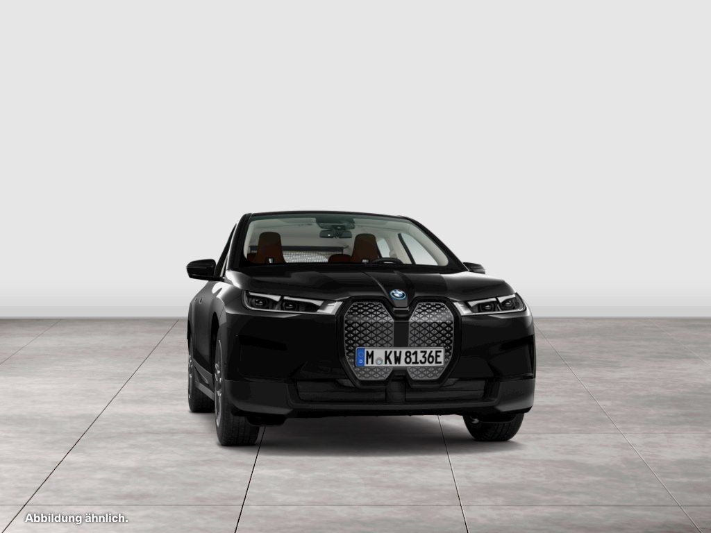BMW iX - Bild 11